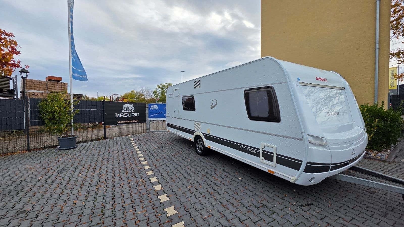 Foto von Dethleffs Camper 560 FMK,3 Etagenbett,Mover,1Hand